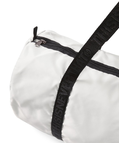 thisisneverthat（ディスイズネバーザット） ショルダーバッグ Light