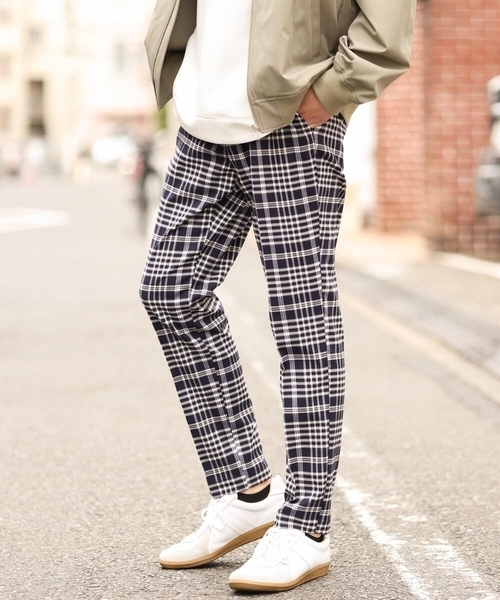 「a.v.v」 スラックス 46 ベージュ メンズ_画像9