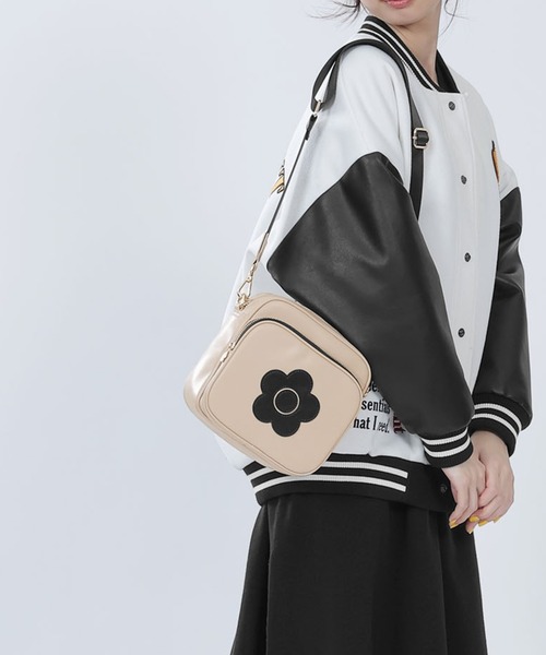 MARY QUANT（マリークヮント） ショルダーバッグ FREE ベージュ