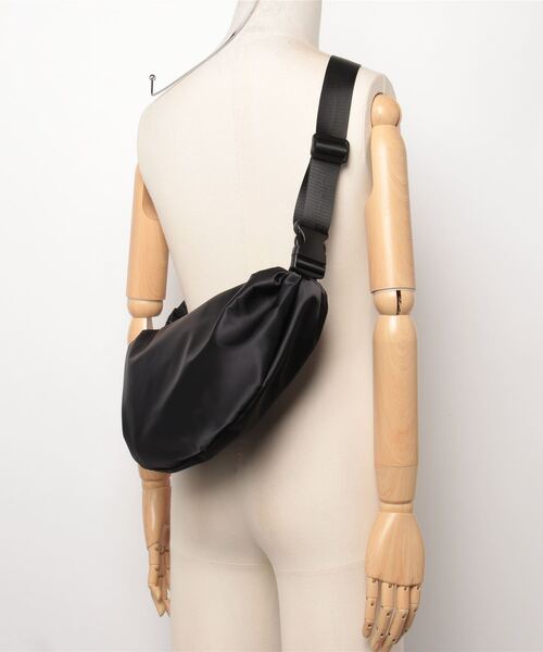 「MARW UNITED ARROWS」 ショルダーバッグ FREE ブラック レディースの画像