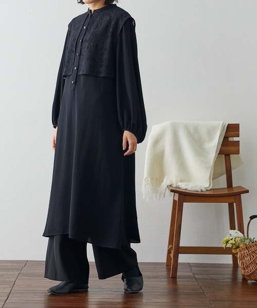 新品未使用　喪服　ワンピース セール】【洗濯機で洗える】喪服 WEB限定/胸元レース切り替え