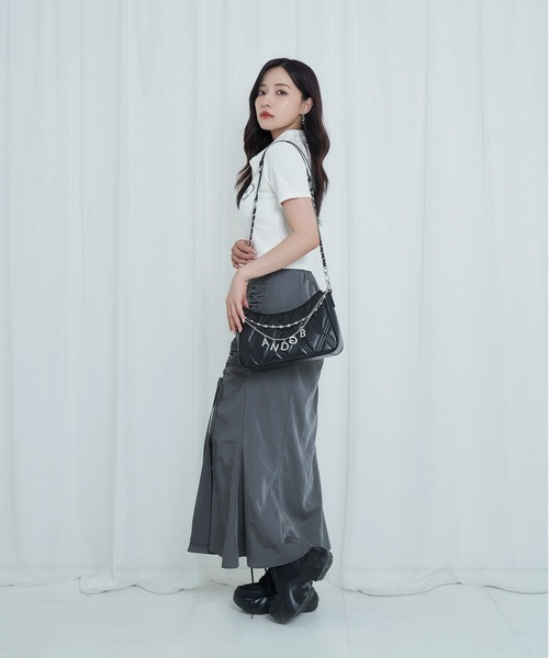 ANDGEEBEE（アンジービー） ショルダーバッグ バッグ ロゴチャーム