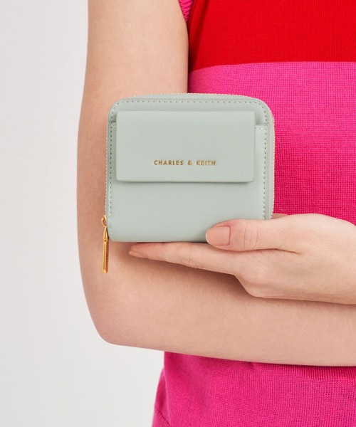 CHARLES ＆ KEITH（チャールズ&キース） 財布 フロントポケット ジップ