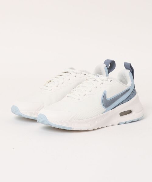 Nike『未使用』ナイキランニングシューズ/ウィメンズエアマックスダイナシティー NIKE（ナイキ） スニーカー 「NIKE」ウィメンズ エア マックス NUAXIS