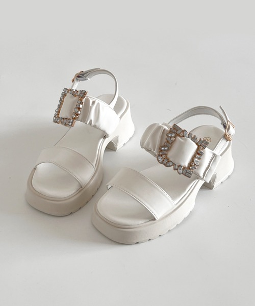【500円引きクーポン】 Shoes in ヒール ビジューバックル 軽量厚底 サンダル Closet 靴