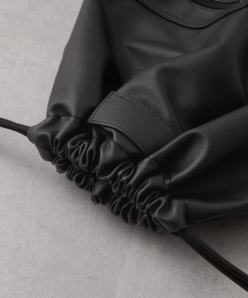 EMMA CLOTHES（エマクローズ） デイバック リュック ジップダブル