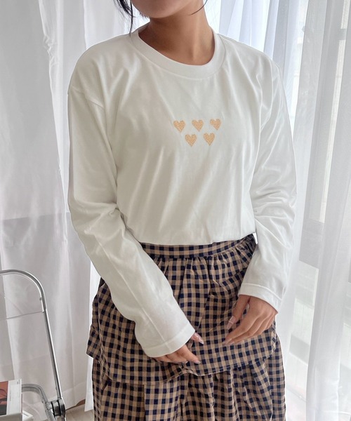 【新品未使用】familiar ハート柄 長袖Tシャツ tシャツ かわいいハート柄デザインロンT／長袖Tシャツ レディース