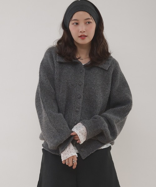 MUHET（ミュエータ） カーディガン stand neck fabric-covered button