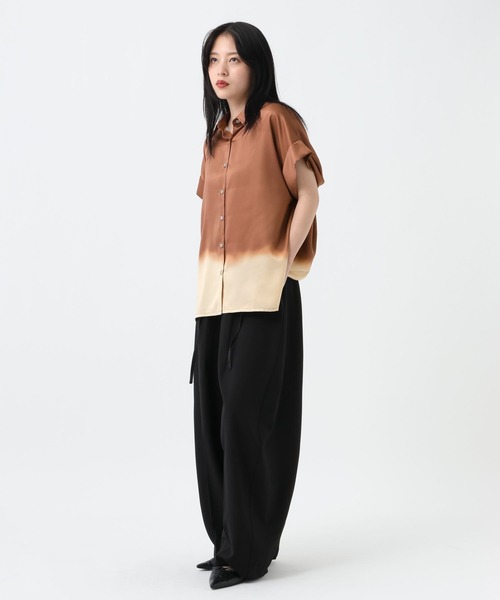 ワイドパンツ スラックス パンツ バックタックコクーンパンツ/663465 レディースの画像