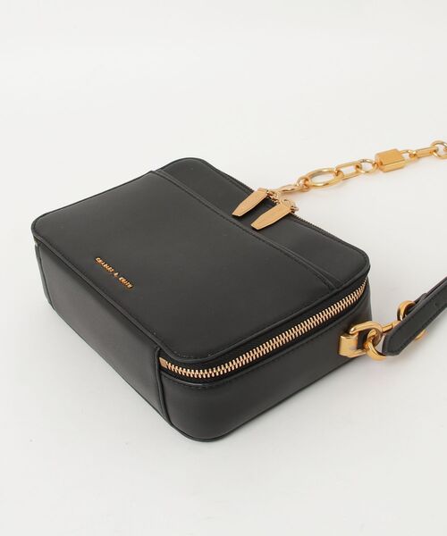 CHARLES ＆ KEITH（チャールズ&キース） 「CHARLES & KEITH