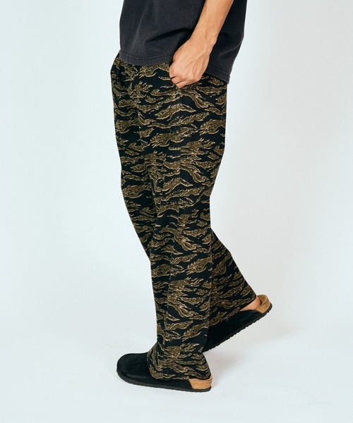 THRIFTY LOOK パンツ THRIFTY LOOK / スリフティールック PRINTED 90S