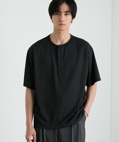 MONO-MART（モノマート） ヘンリーネック tシャツ 快適な着心地