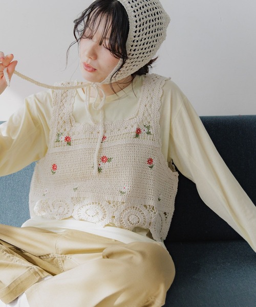 iki ニットビスチェ 刺繍 キャミソール レディース