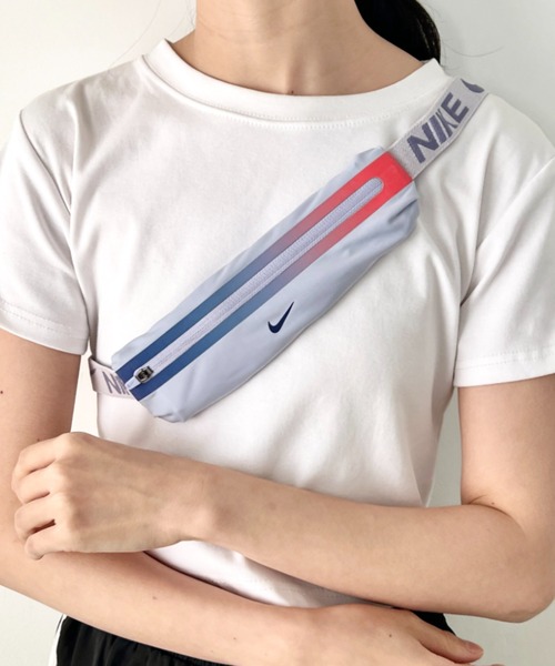 NIKE（ナイキ） ウエストポーチ Nike(ナイキ)/軽量 ウエストポーチ