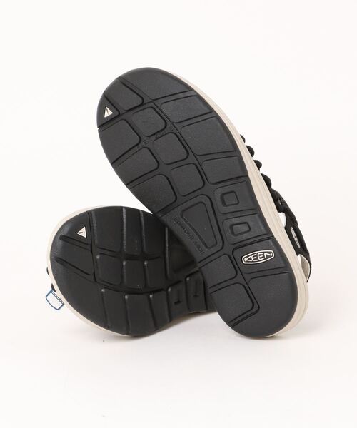 「KEEN」 フラットサンダル 23.5cm ブラック レディースの画像