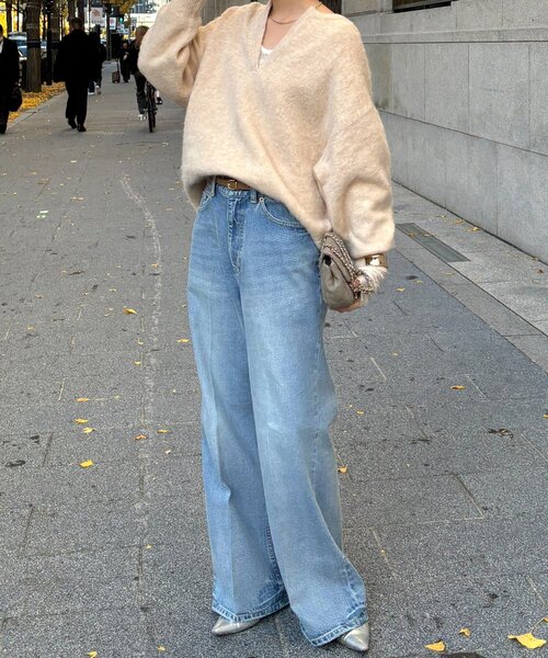 ジーンズ デニム デニムパンツ ルーズフレアデニム レディースの画像