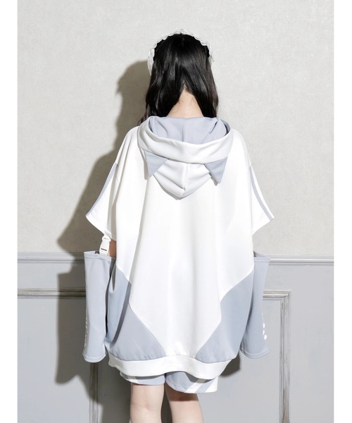 NOEMIE（ノエミー） パーカー サイバーにゃんにゃんジャージパーカー