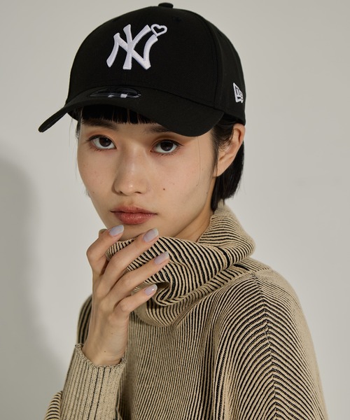 BASICKS SKINNY LOVE ベースボールキャップ ブラック BASICKS - 【ラスト1点】【限定】 9 FORTY Yankees Heart Embroidery