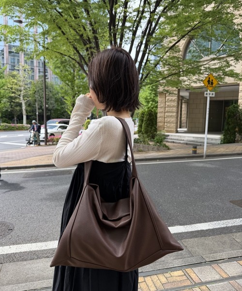 【新品未開封】macoto×EFOLEレザー　ワンショルダーバッグ EFOLE（エフォル） ショルダーバッグ バッグ 「ZOZO限定」Smooth ring