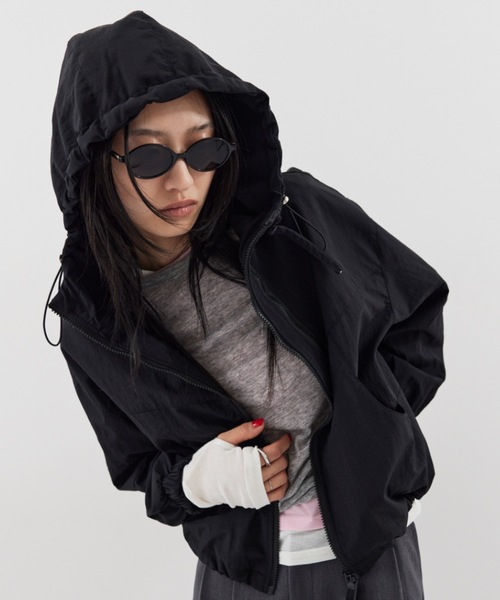 y414185　レディース　BLK M HANNE マウンテンパーカー ウインドブレーカー ライトマウンテン
