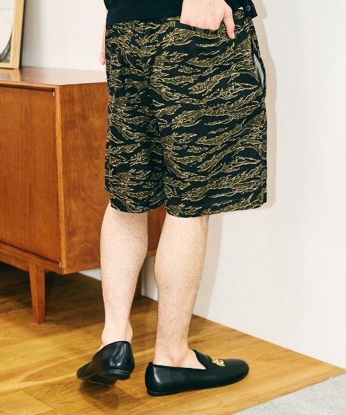 THRIFTY LOOK パンツ THRIFTY LOOK / スリフティールック PRINTED 90S