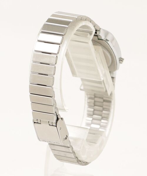 「CASIO」 デジタル腕時計 FREE シルバー レディース_画像2