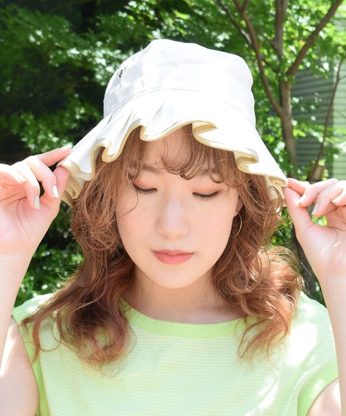 【きれいめファッション51選】上品さと清潔感をキープし Flowering 帽子 ハット プリーツバケットハット レディース 帽子
