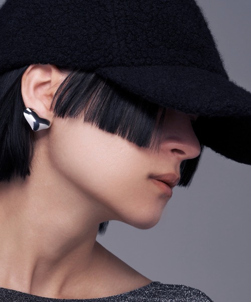 IRIS47 イヤリング 「IRIS 47」petite mind earring BO51