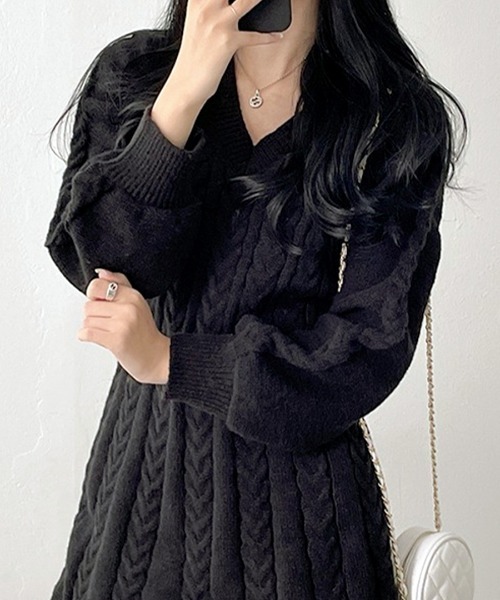 SANDRO ブラック リブ編みミニワンピース SANDRO ブラック リブ編みミニワンピース