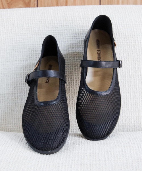 パンプス 「MINNETONKA/ミネトンカ」 メッシュメリージェーンフラットシューズ 25M01