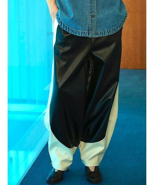 null.（ヌル） パンツ ヴィーガンレザーコクーンパンツ レディース