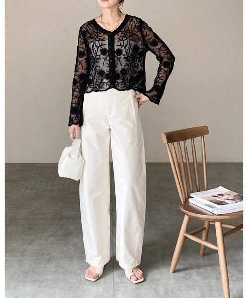 CHANEL ロゴプレート 繊細ウールクロシェレースカーディガン CHANEL(シャネル) Chanel Lace Cardiganレースカーディガン