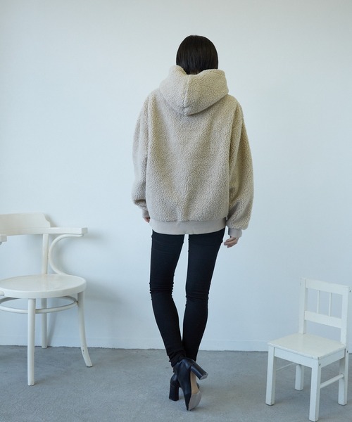 【ベージュ】M2334 BIGボアショート丈プルオーバー URBAN RESEARCH DOORS｜ZIPボアブルゾン | Rakuten Fashion(楽天