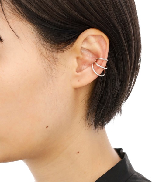 Saskia Diez “WIRE BOLD TRIPLE”イヤーカフ Saskia Diez “WIRE BOLD TRIPLE”イヤーカフ