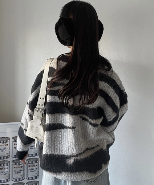 ニット セーター 「秋冬に大活躍ふわふわ素材で暖かい」モヘアニット