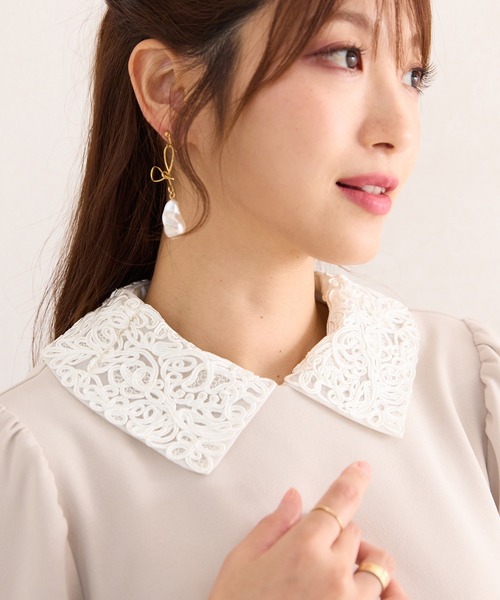 Rose Tiara（ローズティアラ） ブラウス シャツ 襟付きフリル切替