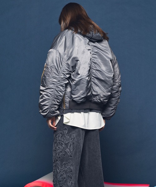 【未使用】MAISON SPECIAL ビッグファスナーポケットＭＡ1 MAISON SPECIAL（メゾンスペシャル）の「ビッグファスナーポケットMA