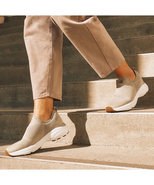 ROCKPORT（ロックポート） スニーカー 「WOMEN」DEMI／デミ メッシュ