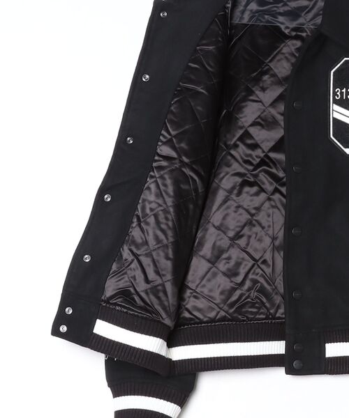 Carhartt WIP（カーハートワークインプログレス） スタジャン WORLD