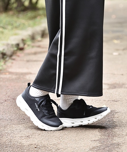 BETTY CLUB（ベティクラブ） スニーカー chocoZAP (チョコザップ