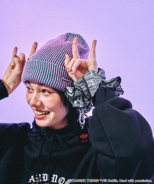 niko and…（ニコアンド） シュシュ 「STRANGER THINGS」コラボカラビナ