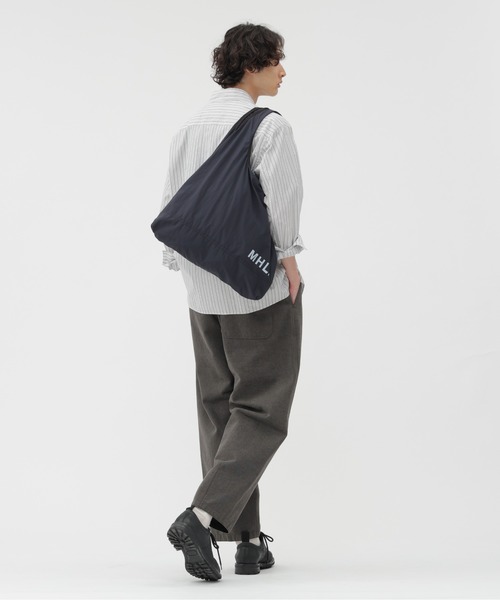 「MHL.」 トートバッグ FREE ネイビー レディースの画像