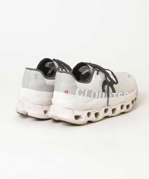 on スニーカー　27cm On（オン） ローカットスニーカー 27cm ホワイト メンズ : ZOZOTOWN