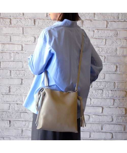 LAZY SUSAN ショルダーバッグ バッグ ショルダーバッグ サイド