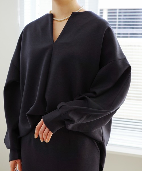 【オンオフ着れる】キーネックダンボールプルオーバー オンオフ着れる】キーネックダンボールプルオーバー | RIVE DROITE