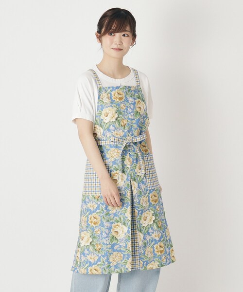 LAURA ASHLEY（ローラアシュレイ） エプロン 「GIFTにおすすめ