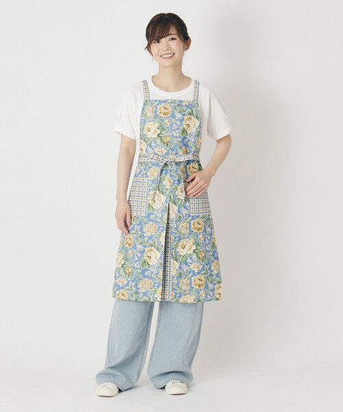 LAURA ASHLEY（ローラアシュレイ） エプロン 「GIFTにおすすめ