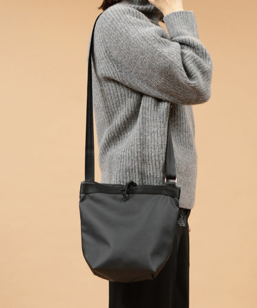 Drifter ショルダーバッグ バッグ ZIP TOP SHOULDER／ジップ