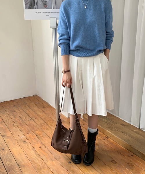 ショルダーバッグ バッグ Chiina/バックルベルトデザイン