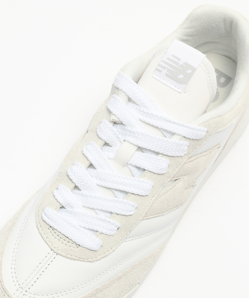 ★NEW BALANCE RC42 大人気 ユニセックス/送料込 New Balance RC42 Athletic Shoe - Sea Salt / Classic Pine